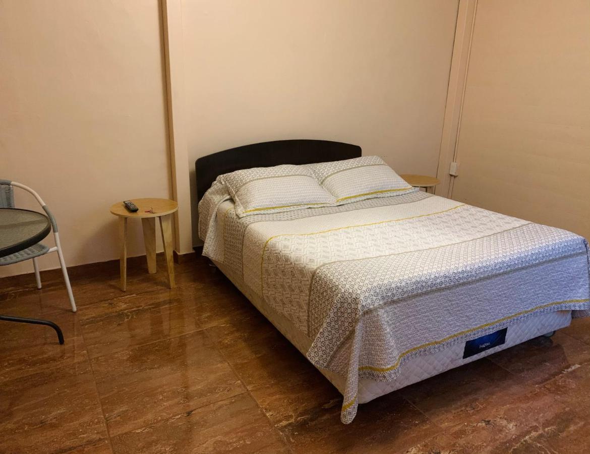 Hostal Iria Antofagasta Buitenkant foto