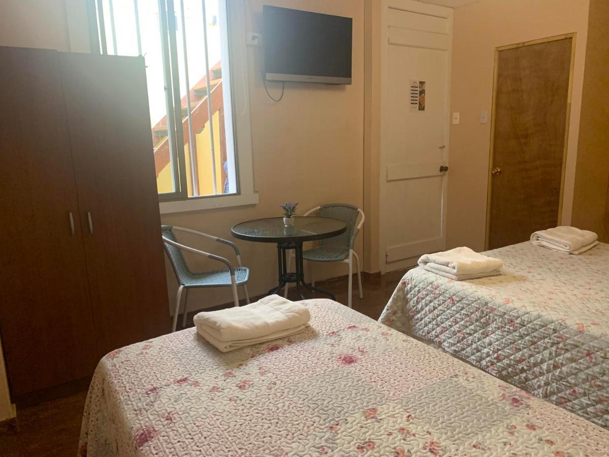 Hostal Iria Antofagasta Buitenkant foto