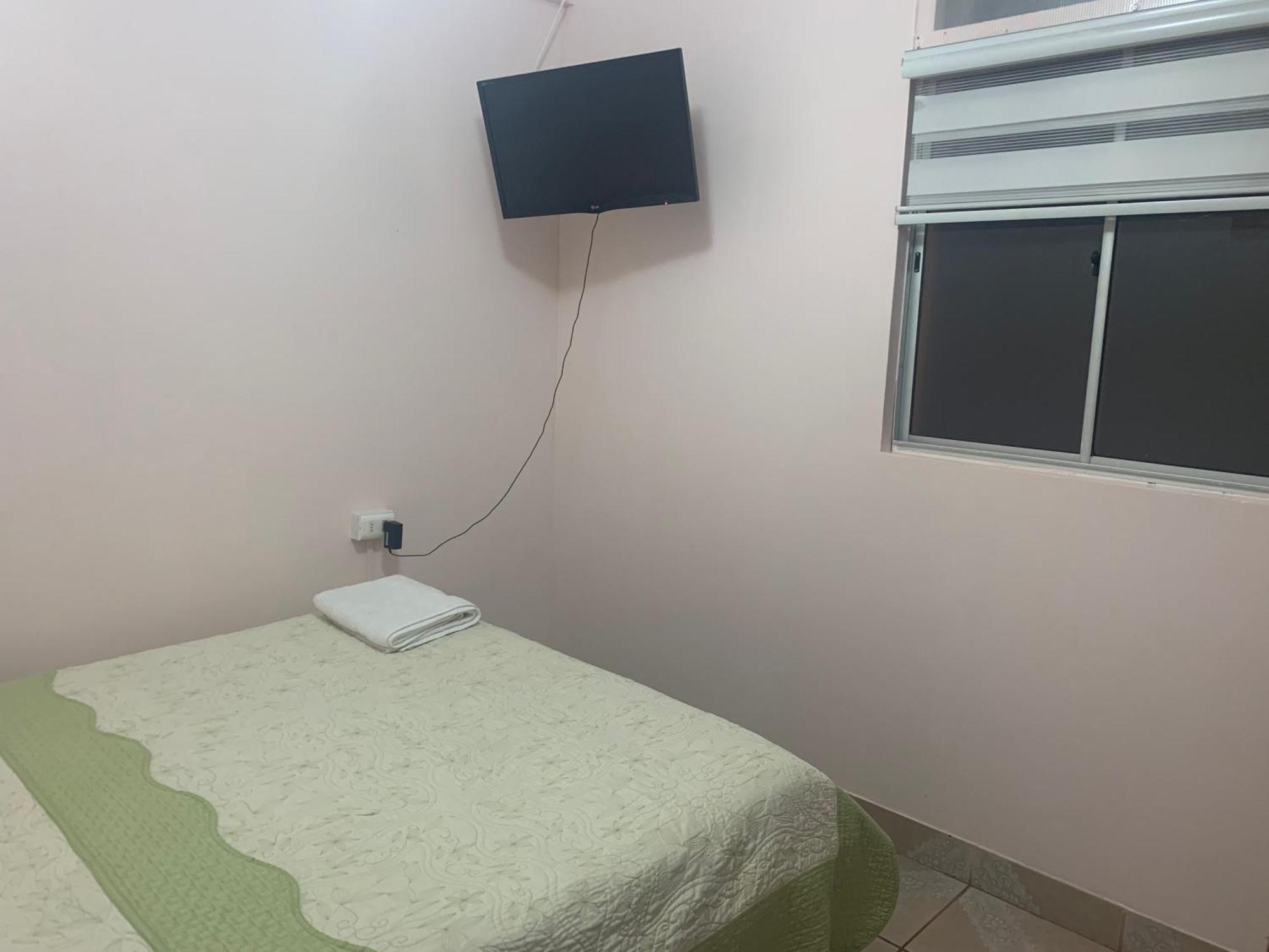 Hostal Iria Antofagasta Buitenkant foto